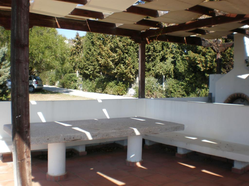 Villa Marvelous House By The Sea Limni Vouliagmenis Exterior foto