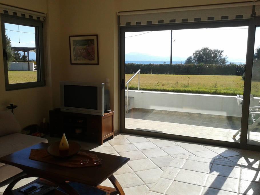 Villa Marvelous House By The Sea Limni Vouliagmenis Exterior foto
